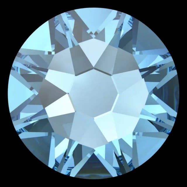 Cristal rond bleu aigue-marine pour bijou dentaire, vu de face