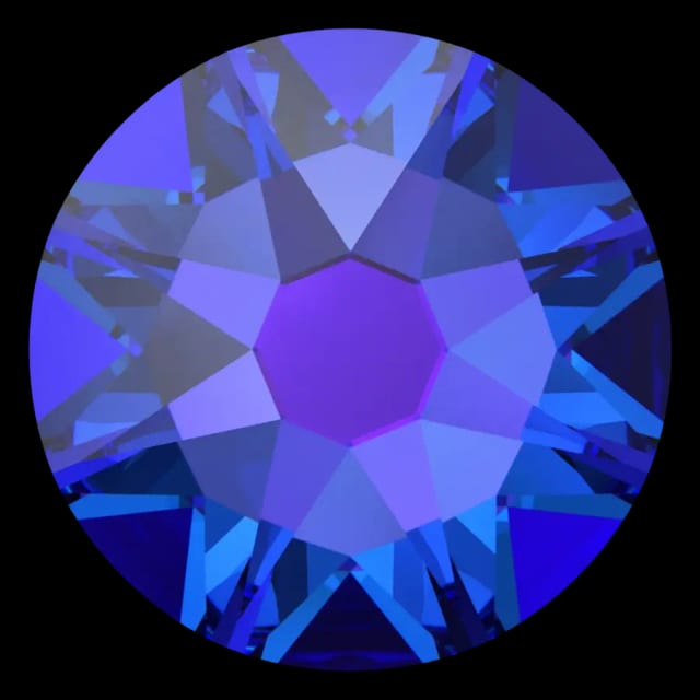 Cristal rond violet héliotrope pour bijou dentaire, vu de face